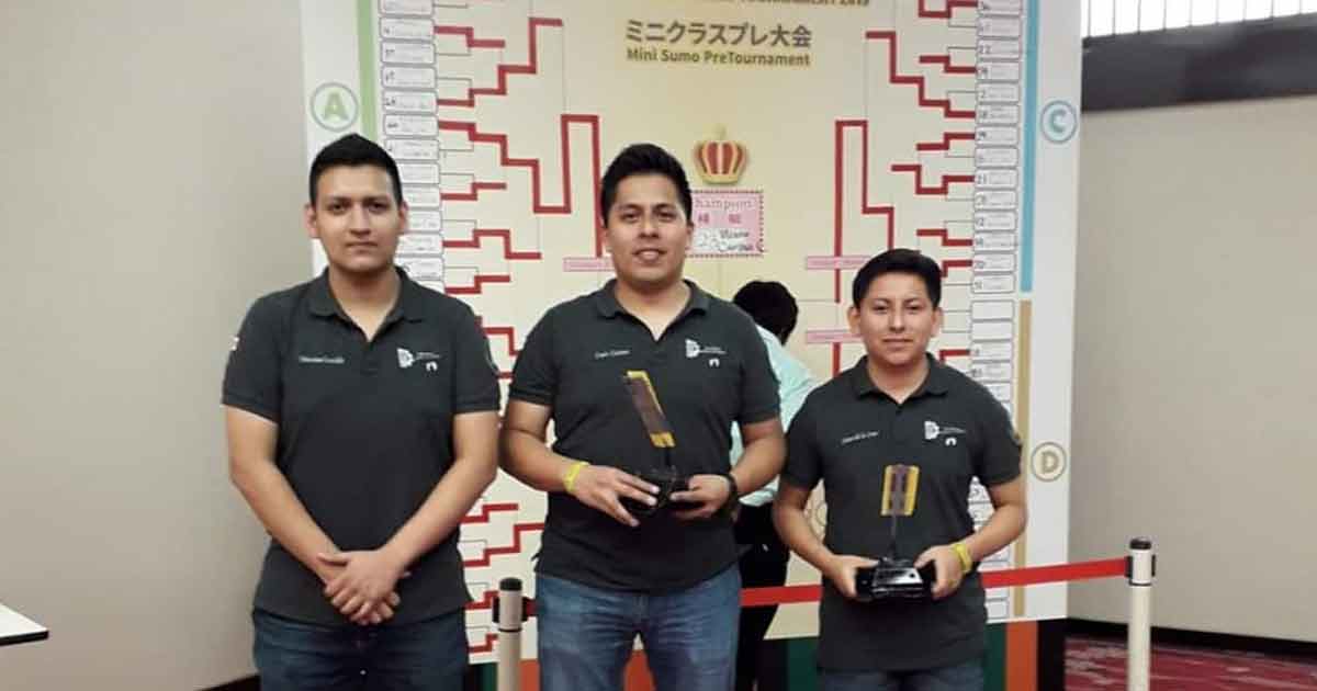 Estudiantes del Tec fueron hasta Japón a ganar en torneo de robótica