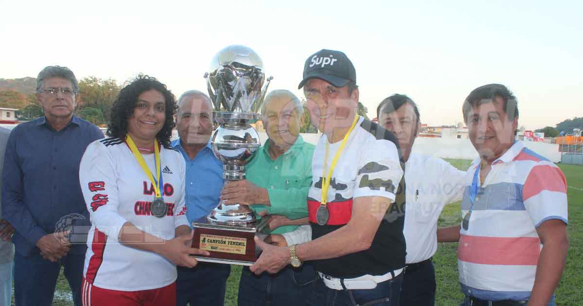 Lalo Chapultepec unas merecidas campeonas
