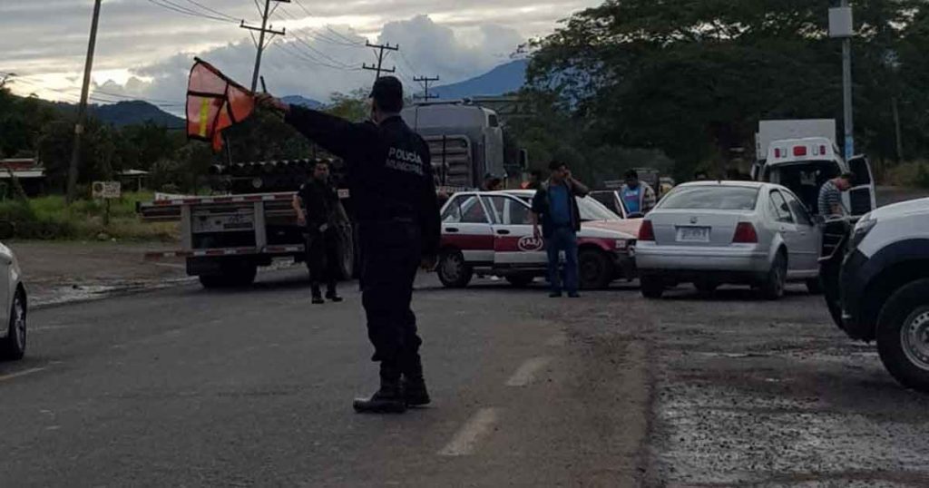 Fuerte choque en Naranjos