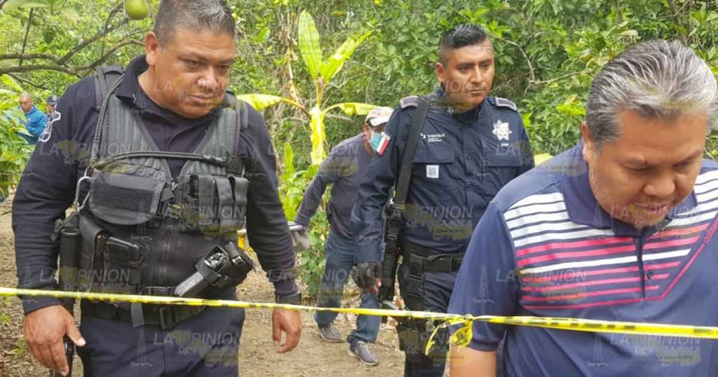 Por segundo día consecutivo, hallan otro cuerpo putrefacto en Tihuatlán