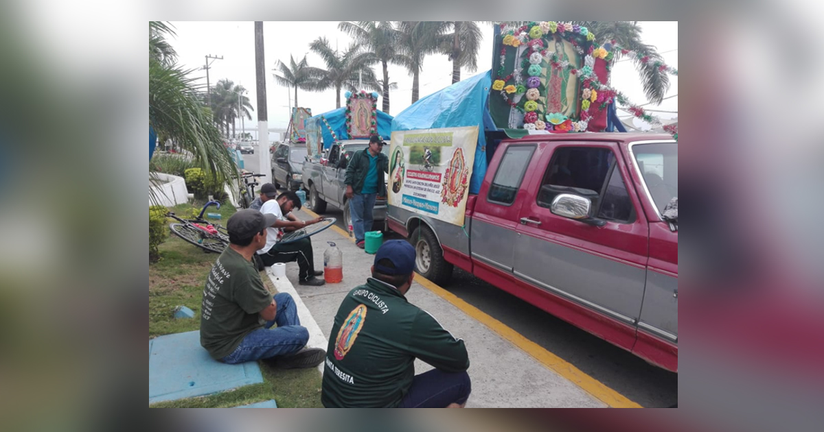 En bicicleta más de 400 kilómetros movidos por la fe