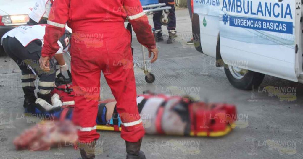 Prensado en accidente en la México-Tuxpan