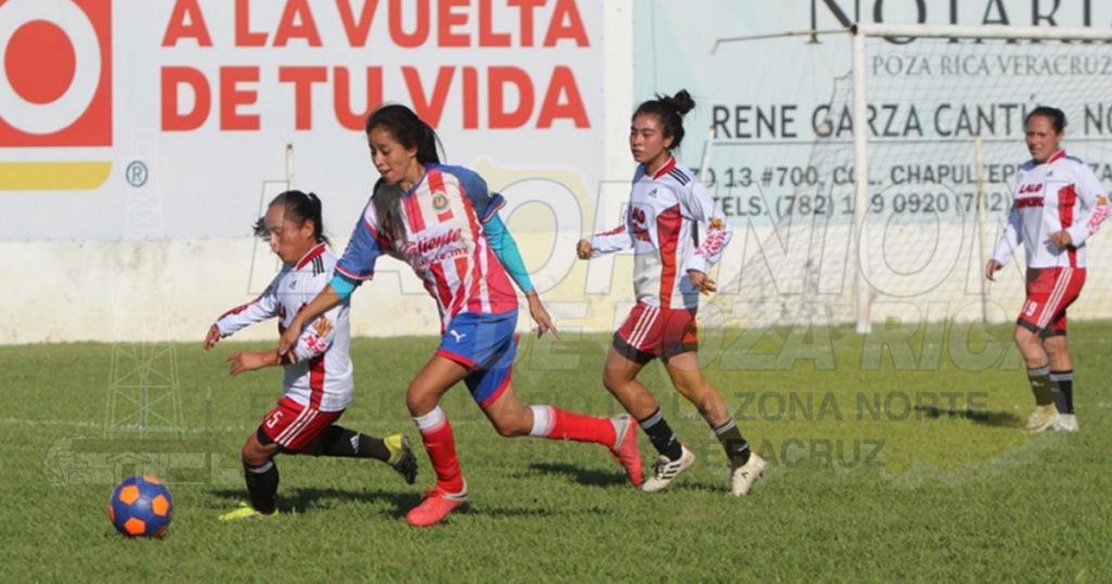 Galería: Final Femenil del Torneo de los Barrios de La Opinión de Poza Rica