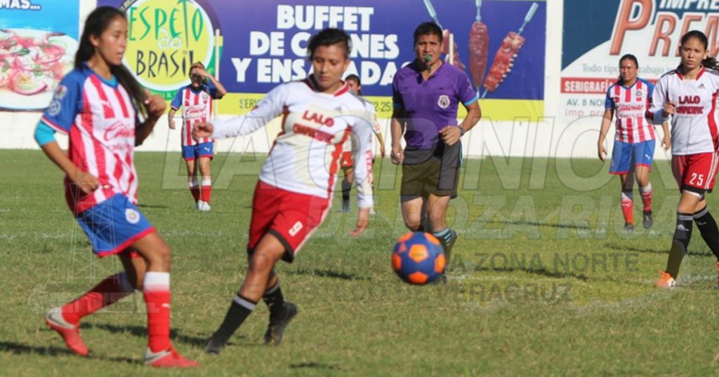 Galería: Final Femenil del Torneo de los Barrios de La Opinión de Poza Rica