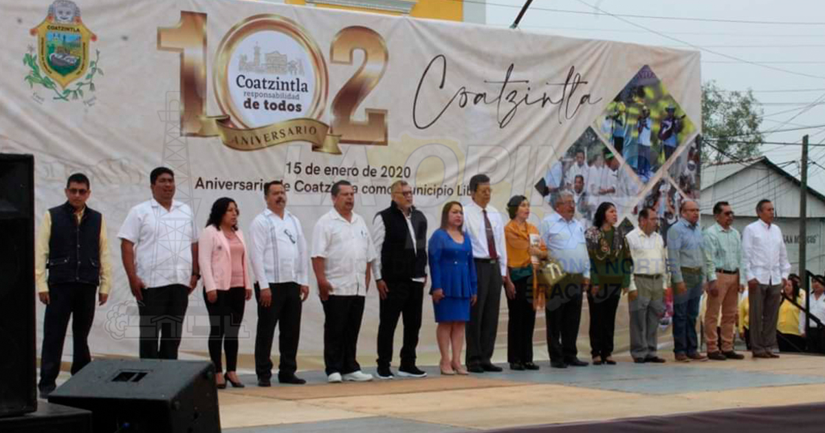 Celebran coatzintecos, 102 años como municipio libre