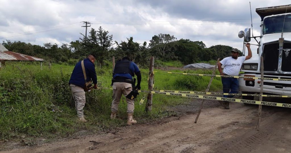 Clausuran trituradora de Piedra en Tantima