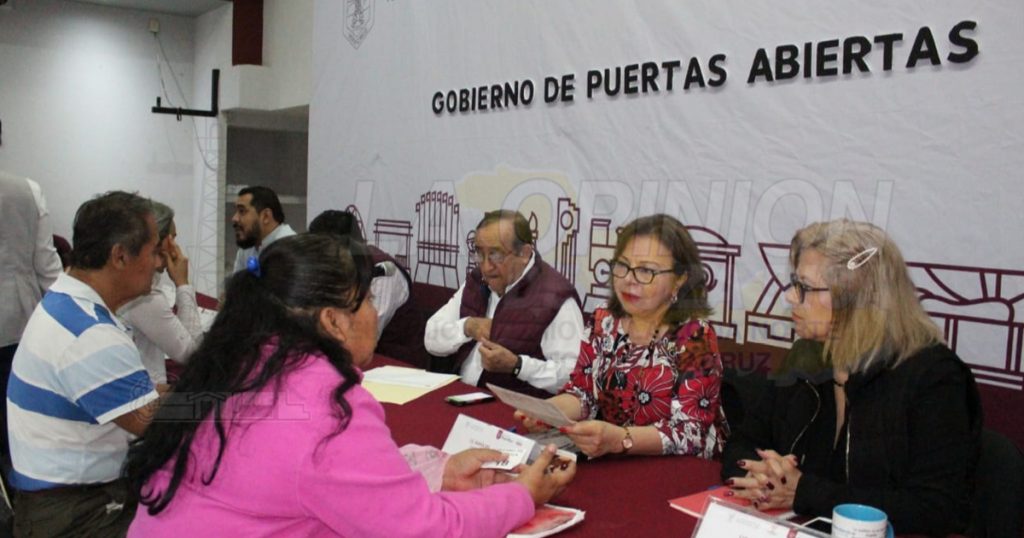 Gobierno con puertas abiertas, en Poza Rica