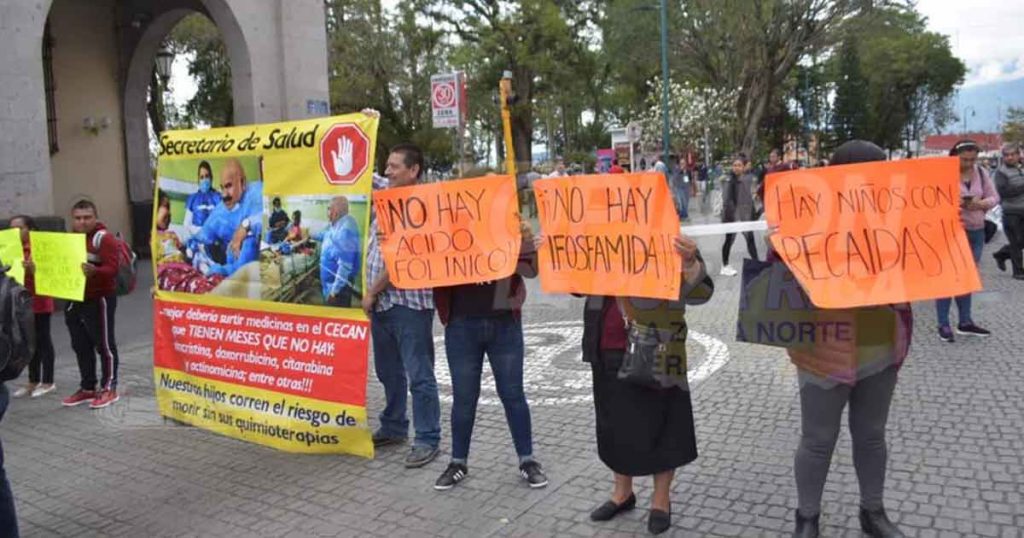 En la SS, no hay medicamentos; pero sí niños con recaídas
