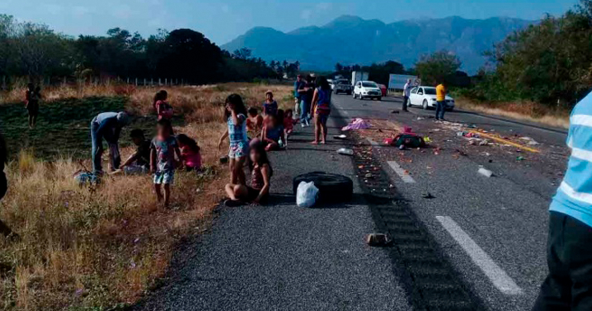 Accidente deja 10 lesionados en la región del Istmo en Oaxaca