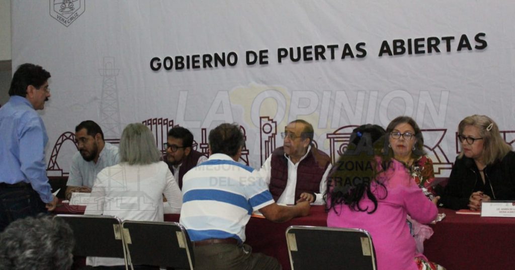 Gobierno con puertas abiertas, en Poza Rica