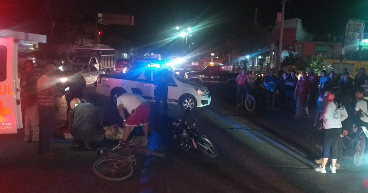 Chocan motociclista y ciclista; lesionados