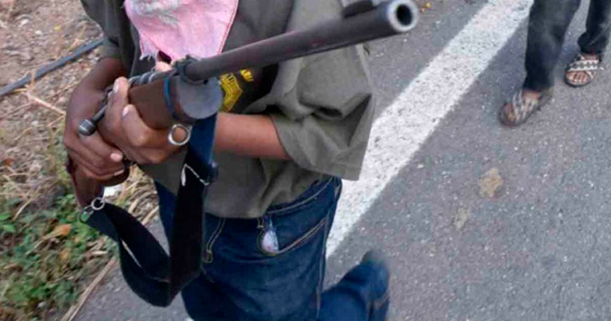 Reprueba CNDHE reclutamiento de niños como policías comunitarios