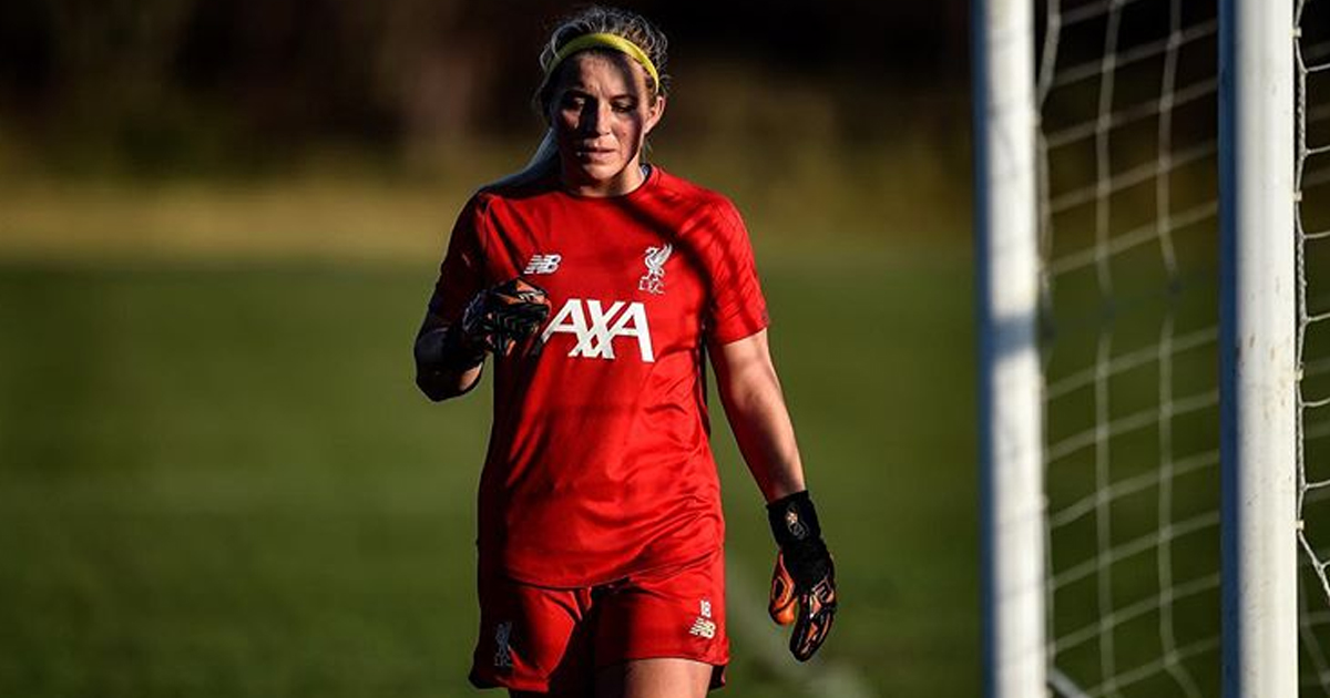 Portera del Liverpool se rompe en entrenamiento y muestra impresionante cicatriz
