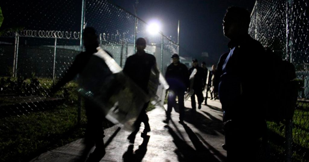 Les cae revisión al Cereso de Tuxpan