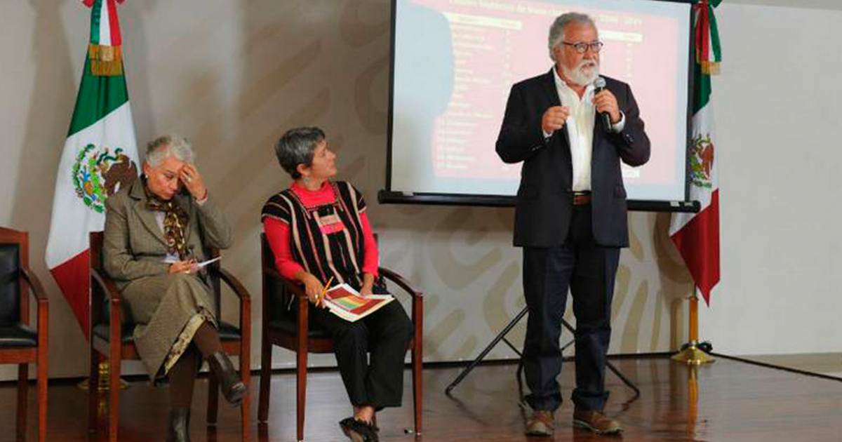 En 13 meses se localizaron 873 fosas clandestinas: Segob