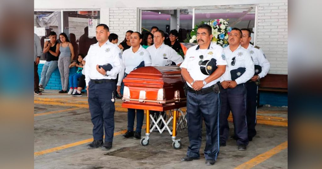 Despiden al oficial Cliserio Chávez "Capi"