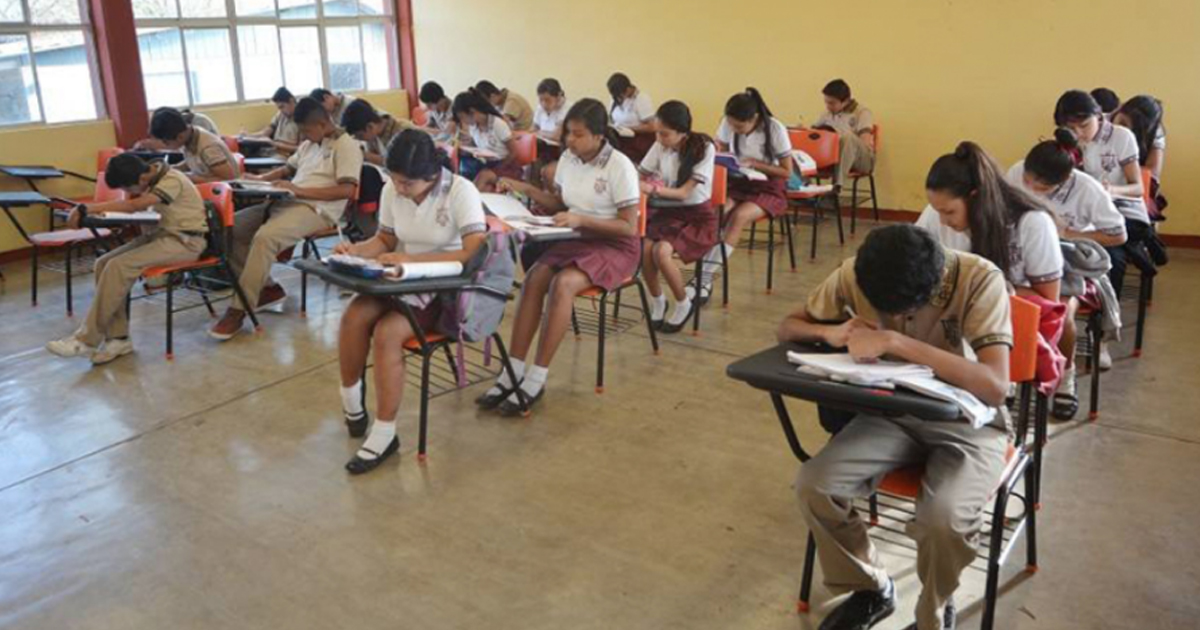 Acuerdo entre México y Francia permitirá que jóvenes mexicanos aprendan francés en secundarias