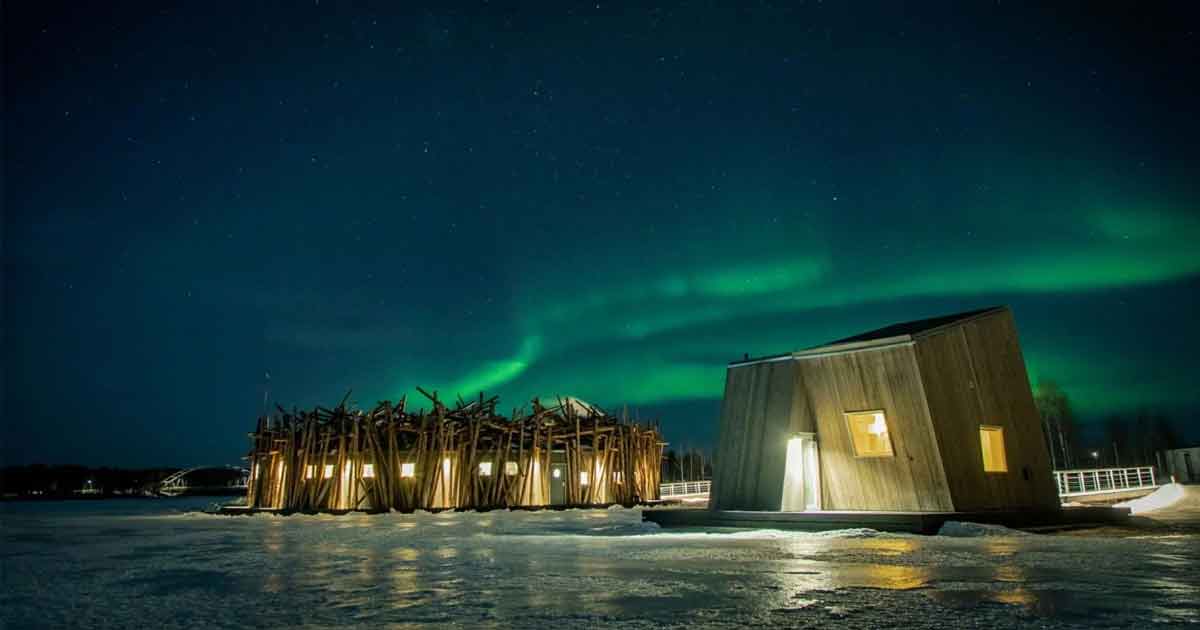 Un hotel flotante de ensueño en Suecia con vistas a las auroras boreales