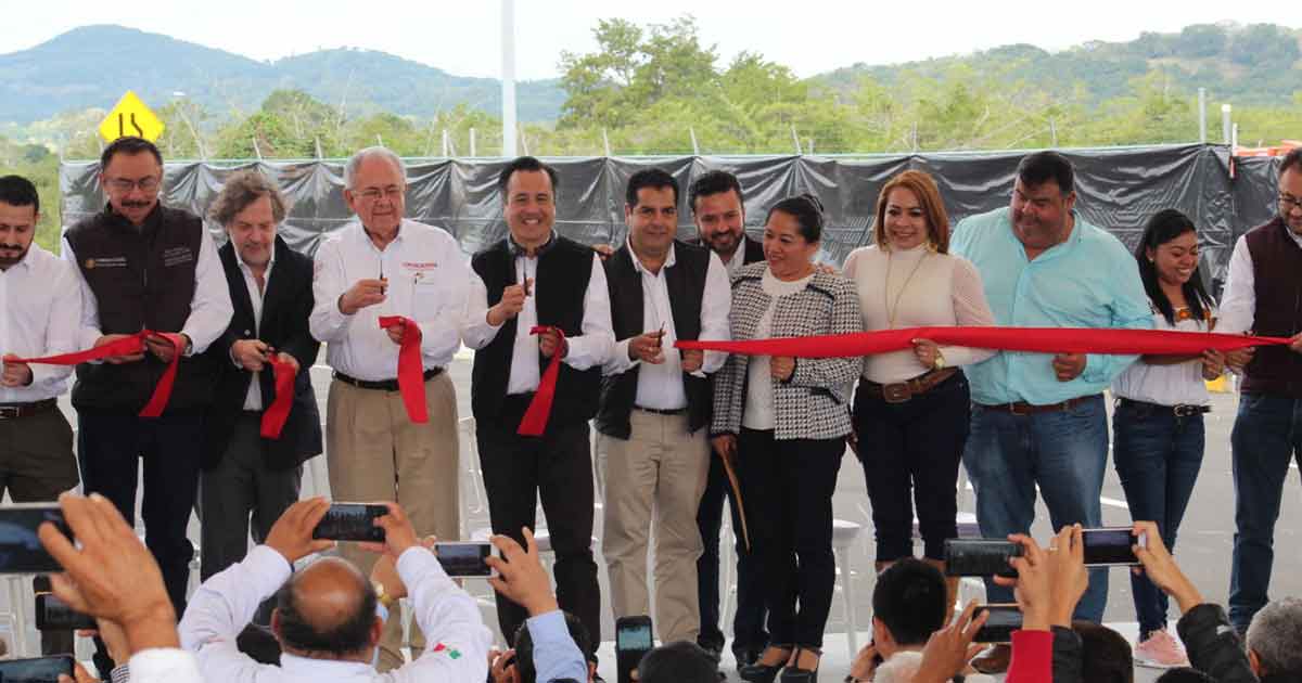 Se inaugura el tramo Naranjos-Ozuluama de la autopista Tuxpan-Tampico