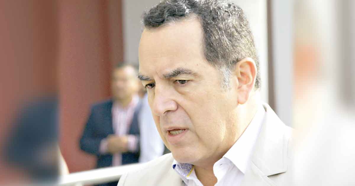 Con dinero para policías ediles pagan electricidad