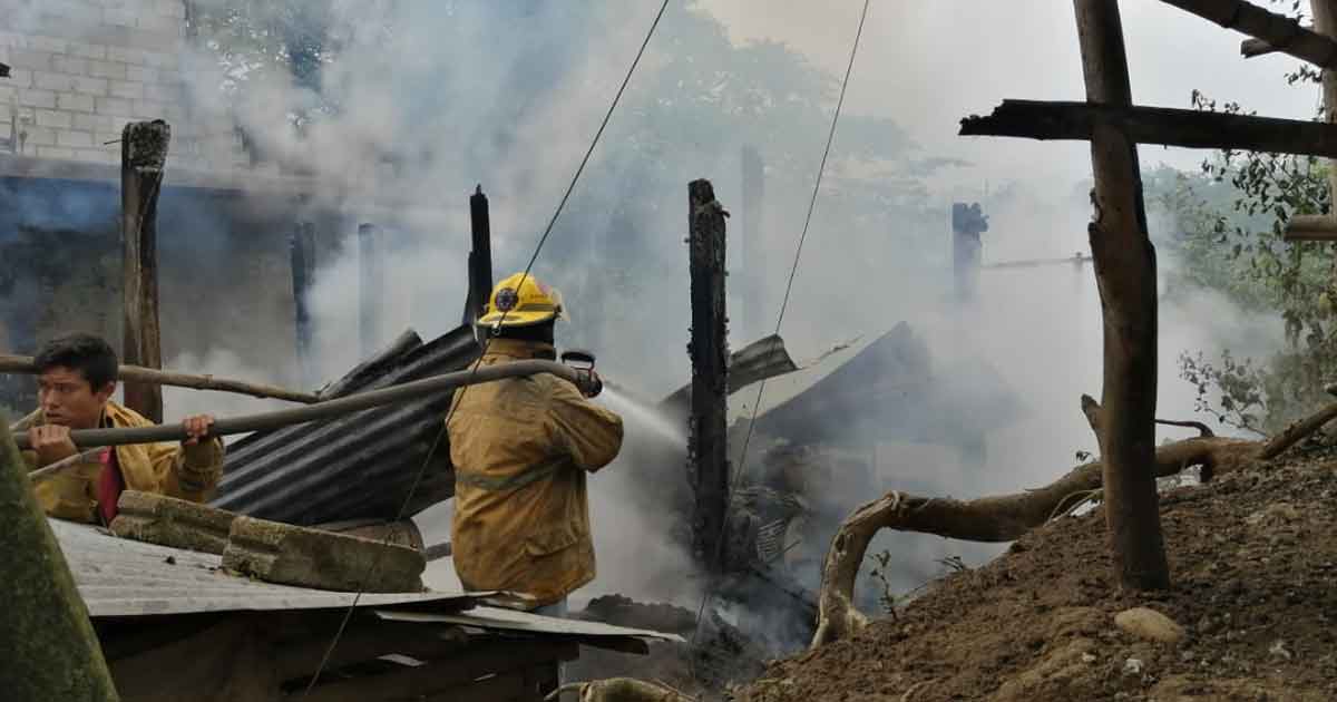 ¡Arde cocina en su totalidad!