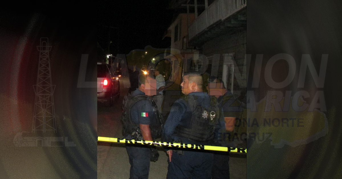 Policías entorpecen labor periodística