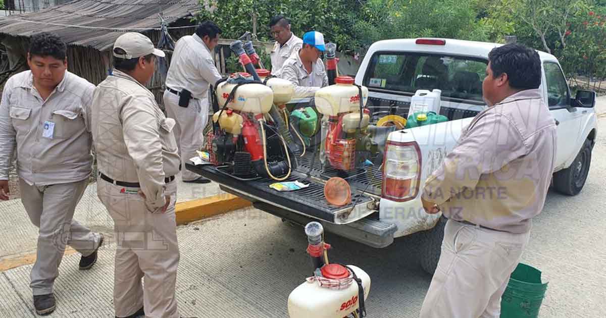 Refuerzan fumigaciones en Comunidades y las colonias