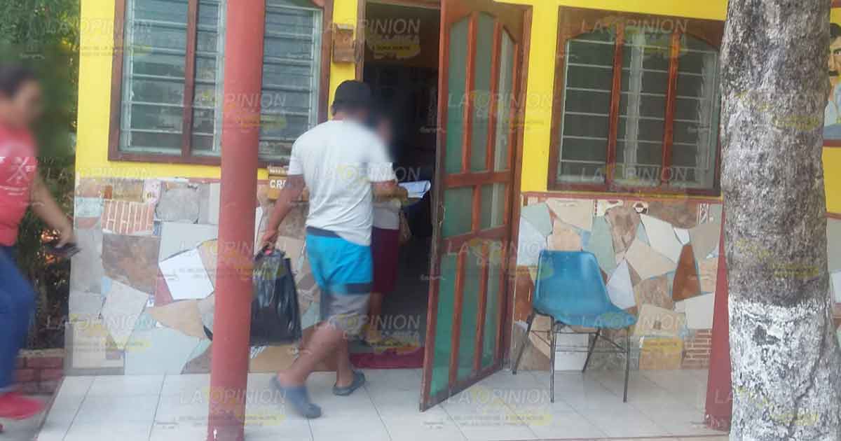 Por agresivo y supuestamente consumir drogas lo mandaron a rehabilitación