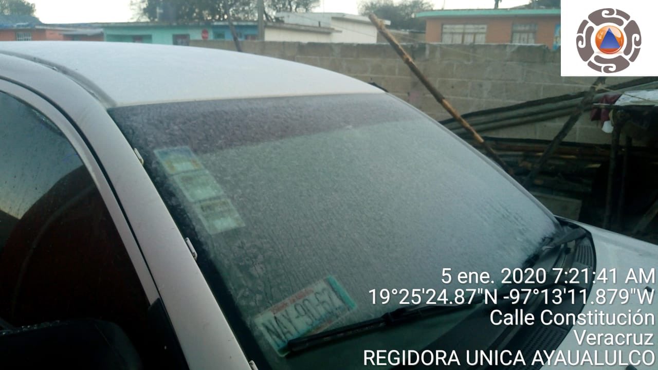 Con hielo amanece la entidad de Ayahualulco