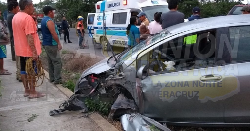 ¡Prensado en brutal encontronazo! en la estatal Álamo-Limonar
