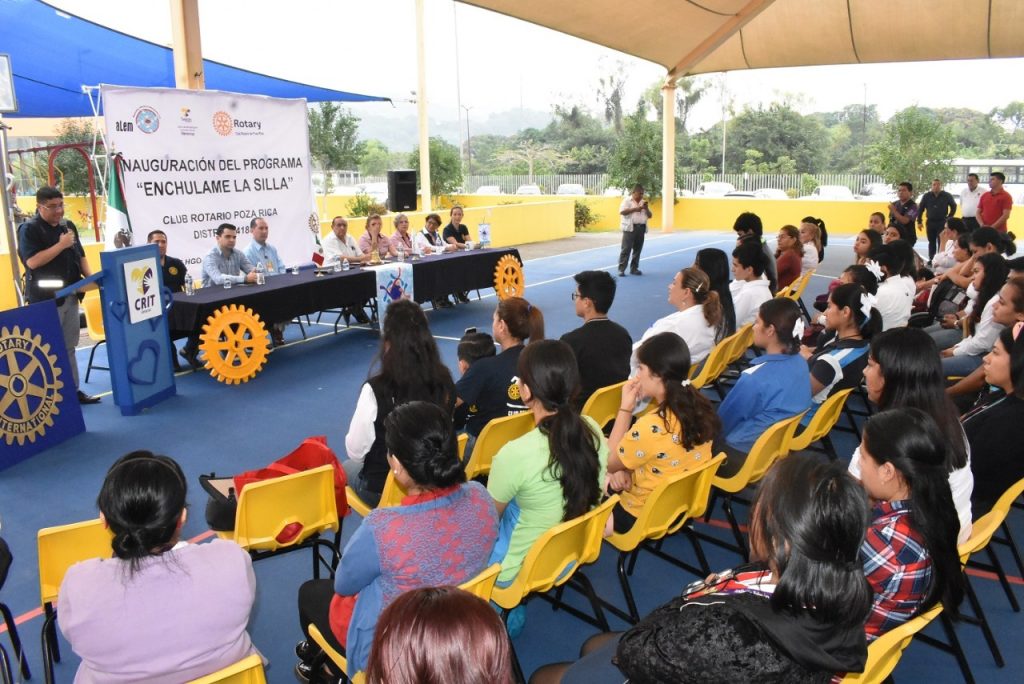 Inaugura Javier Velázquez programa enchúlame la Silla