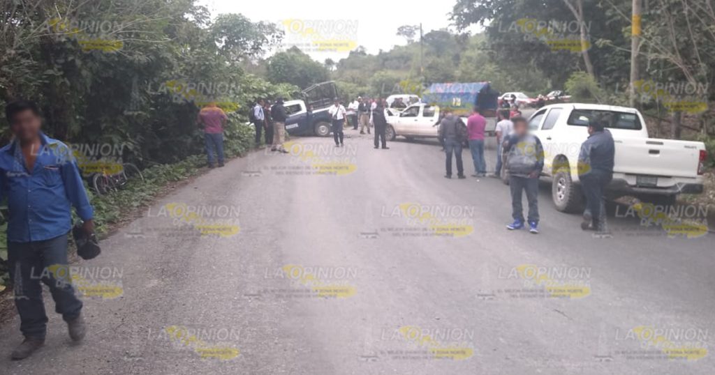 Policía herido en choque, sobre la carretera Coyutla a Filomeno Mata