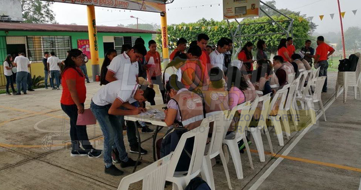 No suspenden pago de becas en Tihuatlán