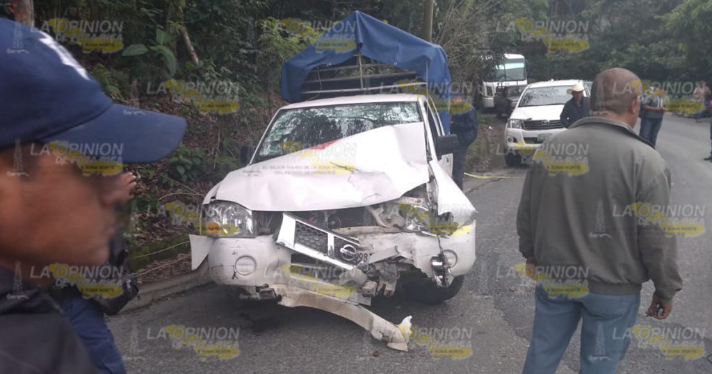 Policía herido en choque, sobre la carretera Coyutla a Filomeno Mata