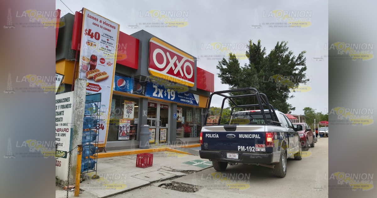 Asaltan otro oxxo en Poza Rica