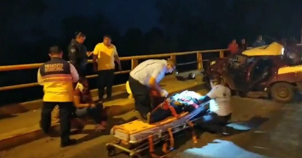 ¡Taxista y pasajeras volvieron a nacer!