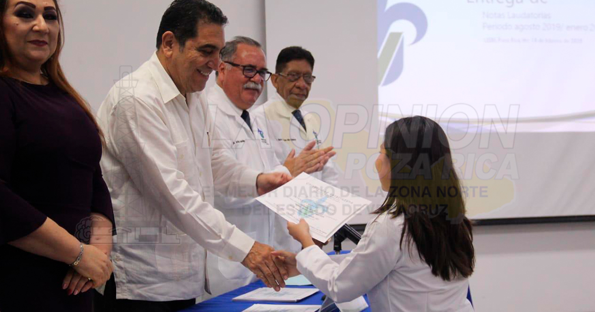 Entregan notas laudatorias