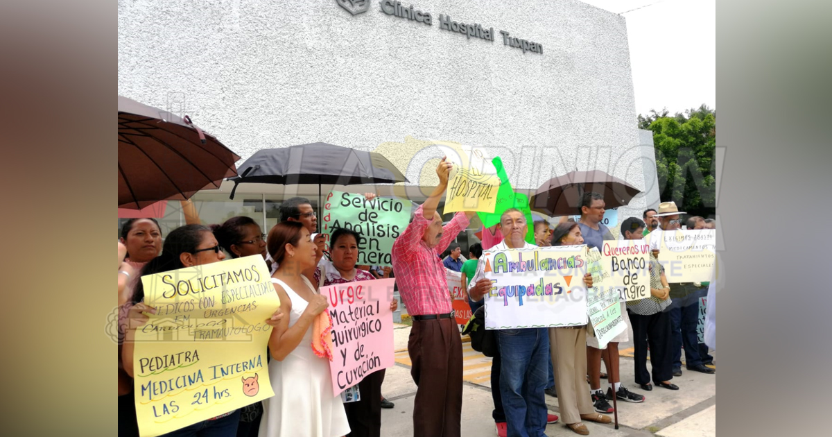 Derecho-habientes cansados del ISSSTE Tuxpan