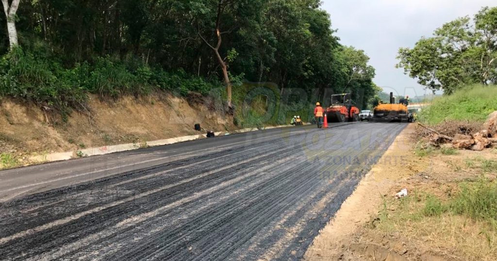 Intransitable carretera de Tihuatlán a Tuxpan