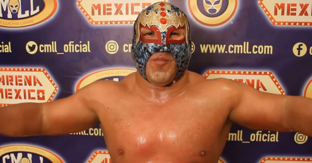 El Valiente fue trasladado a un hospital tras sufrir aparatosa caída