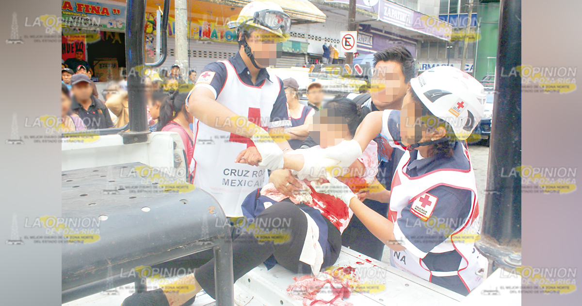 Las apuñalan en el mercado Santa Fe