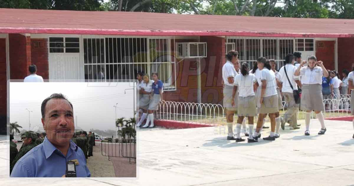 Piden rehabilitar escuela inundada en 1999