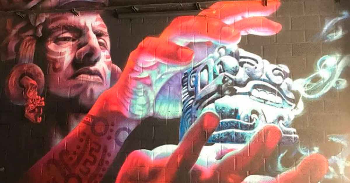 Adrián Takano convierte paredes en bellos lienzos con arte mexicano