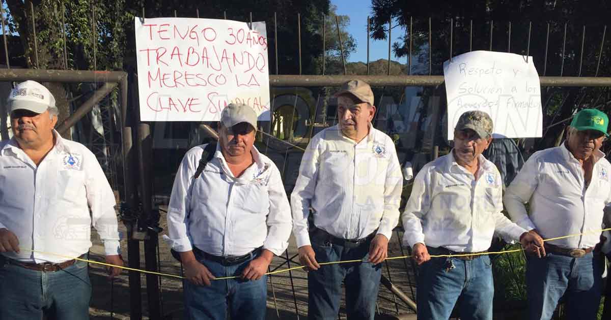 Amanece tomada la Sefiplan