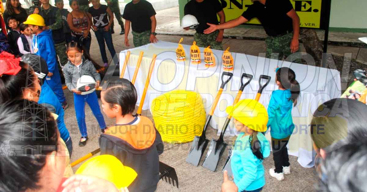 Batallón recibió a tuxpeños