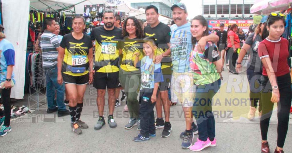 Galería de la gran carrera atlética "Raúl Gibb Guerrero"