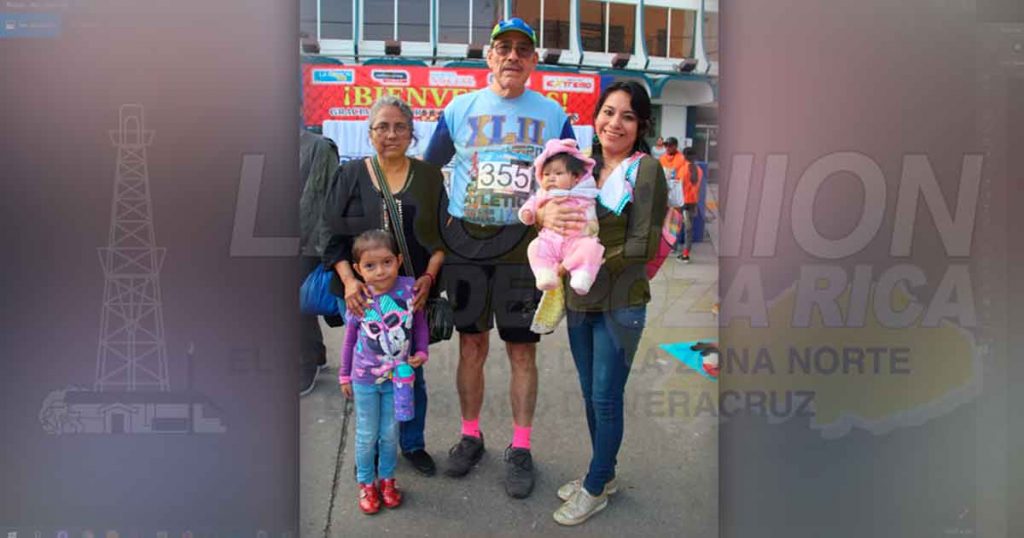 Galería de la gran carrera atlética "Raúl Gibb Guerrero"