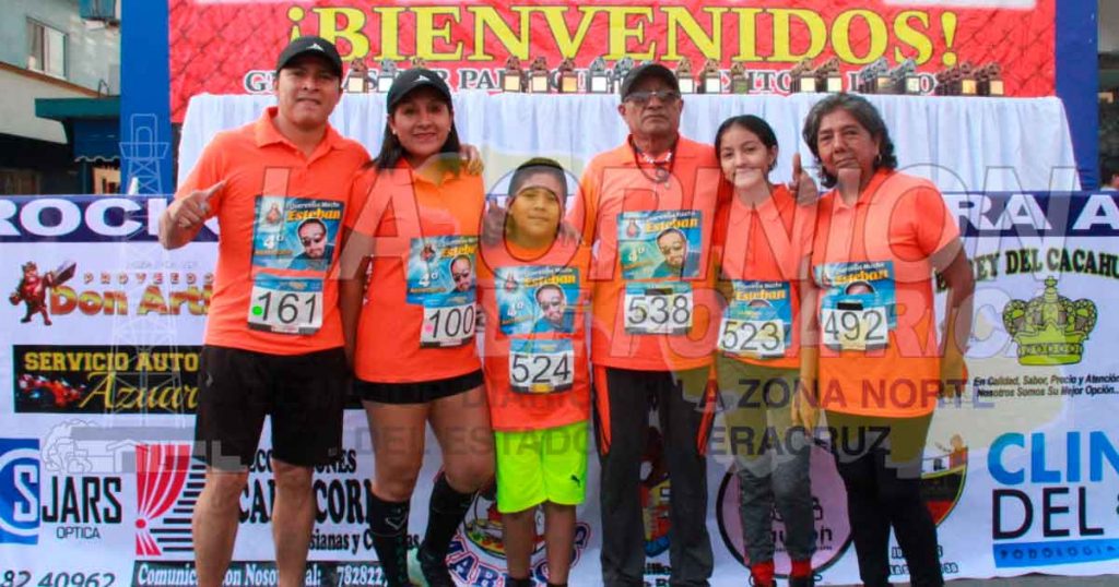 Galería de la gran carrera atlética "Raúl Gibb Guerrero"