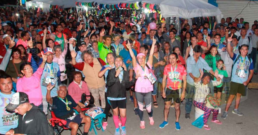 Galería de la gran carrera atlética "Raúl Gibb Guerrero"