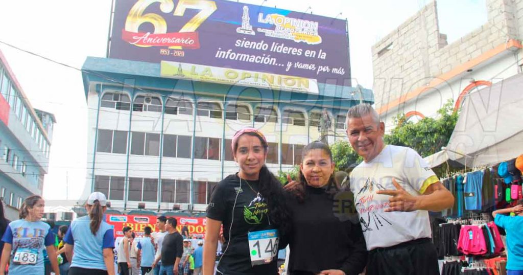 Galería de la gran carrera atlética "Raúl Gibb Guerrero"